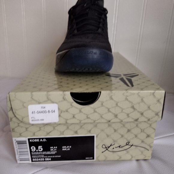 Whole bunch of stuff - Picture 5 of 16